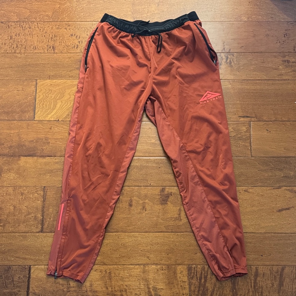 Nike Trail Pants